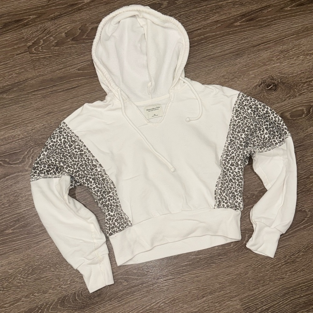 Abercrombie and Fitch Soft A&F Collection Cropped Leopard Print Hoodie